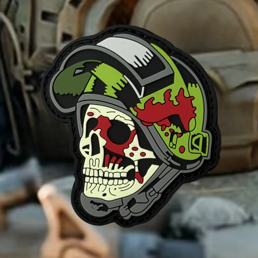Parche con insignia de calavera con casco en moral, brazalete táctico, parches de gancho de PVC para ropa, mochila, pegatinas personalizadas - imagen 3
