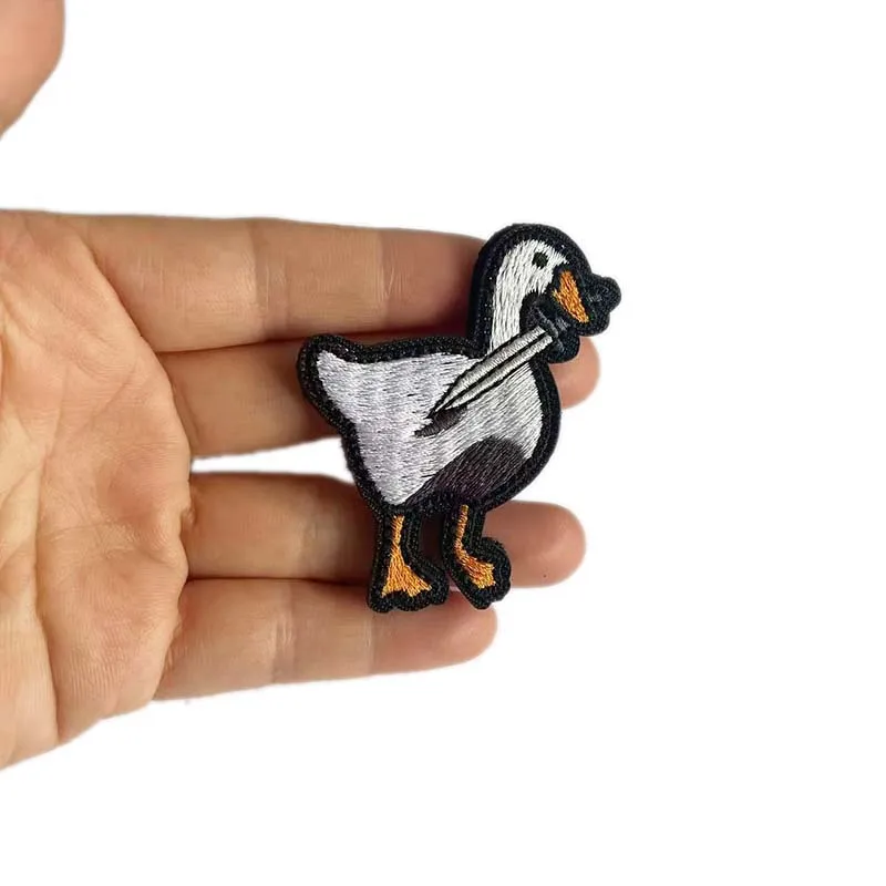 Parche de gancho y bucle bordado con apliques de tela de Animal con cuchillo, ganso de paz, rana enojado, gato, insignias tácticas de pato, pegatina para ropa - imagen 2