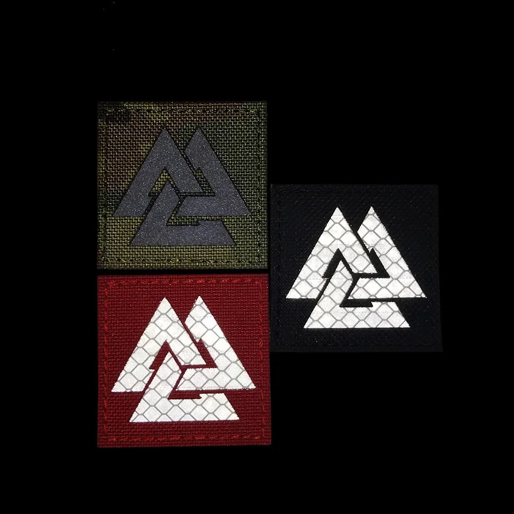 Valknut parche de Velcro reflectante infrarrojo, insignia de moral de corte láser, brazalete militar al aire libre, accesorios de parche, triángulo vikingo - imagen 3
