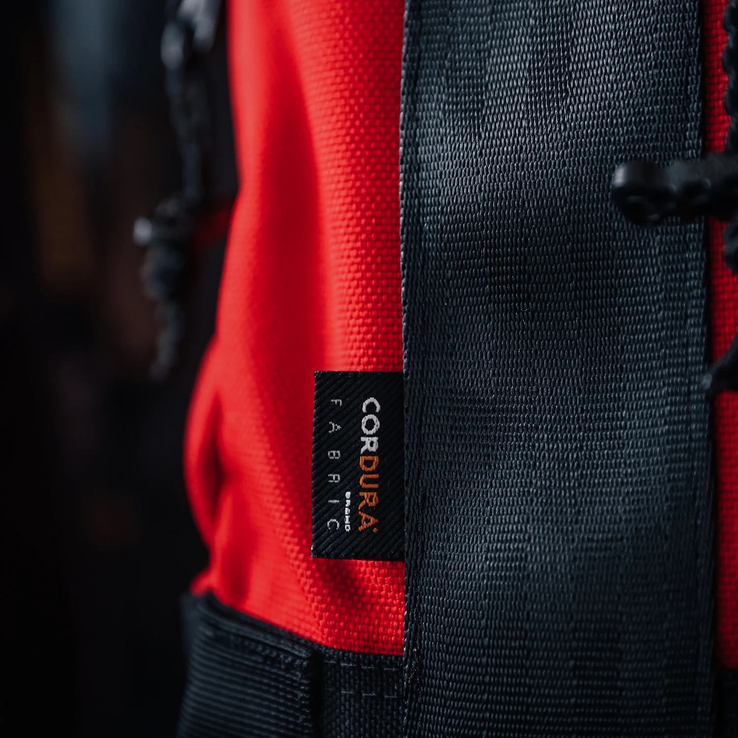 MAUHOSO Bolsa de lona de 45 L, bolsas de viaje plegables para hombres y mujeres, bolsa de viaje grande y plegable, repelente al agua y resistente a desgarros - imagen 4