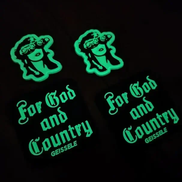 Parche Geissele para Dios y condado, brazalete luminoso de PVC, casco táctico, pegatinas para mochila, insignia de moral con gancho y bucle de dragón - imagen 3