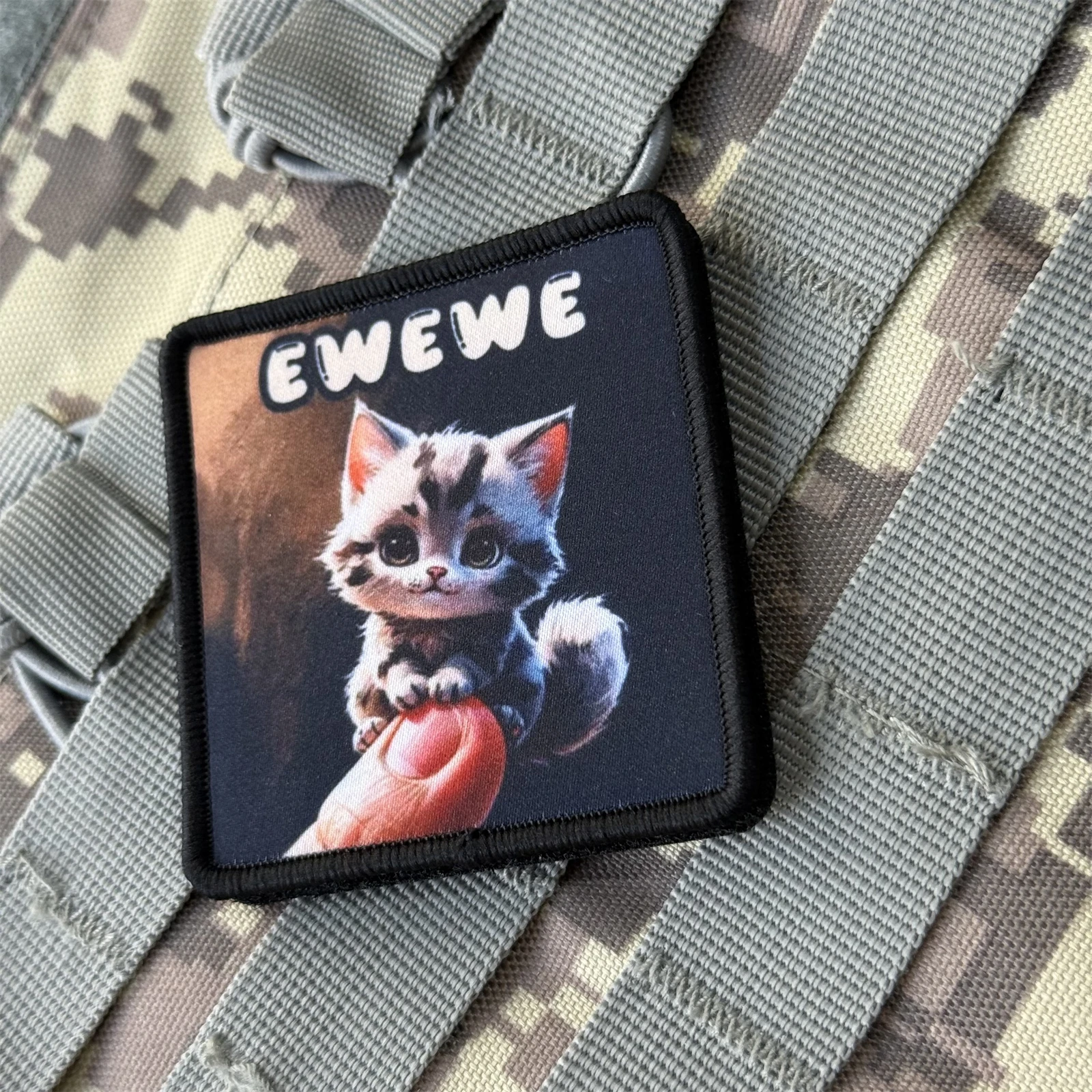 Parche de Chevron "Ewewe", insignia de moral táctica, parches de gancho y bucle impresos para ropa, equipo militar del ejército, pegatina para casco - imagen 3