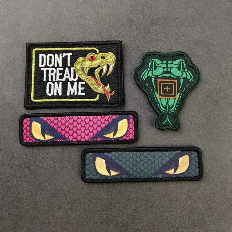 Parche de gancho y bucle con insignia de cabeza de serpiente, parche de tela con insignia de ojo de serpiente para bolso, chaleco, abrigo, accesorios