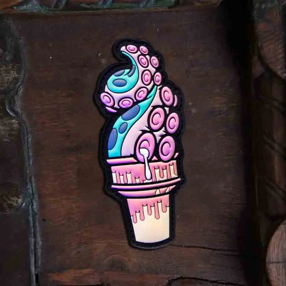 Parche táctico PVC 3D helado pulpo – Gancho y bucle para mochila - imagen 2