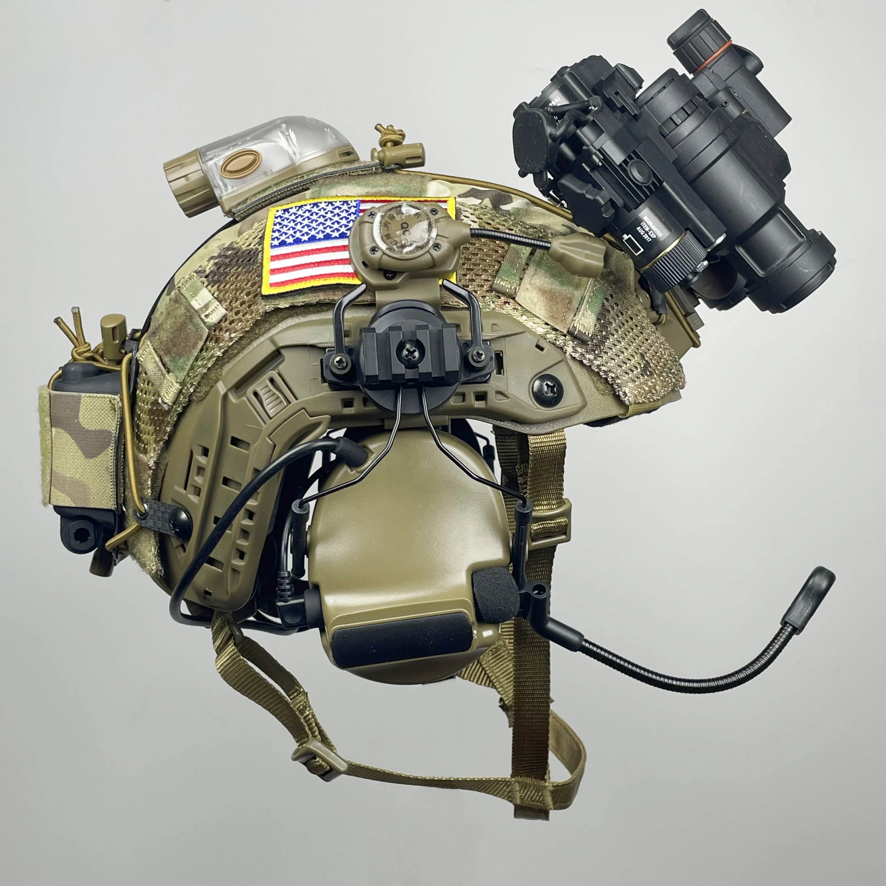 Conjunto táctico camuflaje – Casco y chaleco militar completo - imagen 5