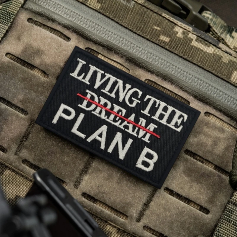 Parche táctico moral, brazalete militar del ejército "VIVING THE PLAN B", parches bordados de gancho y bucle para ropa, pegatina para mochila - imagen 5