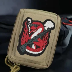 Parche táctico PVC serpiente roja con gancho y bucle chaleco