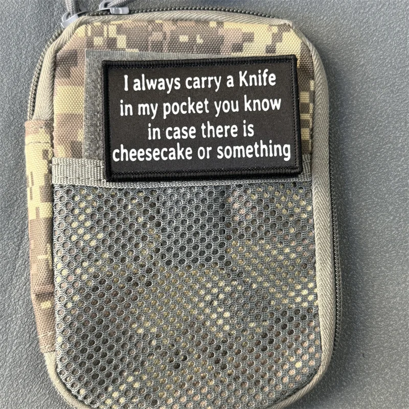 Parche táctico "I Carry A Knife", insignia de moral militar, gancho y bucle estampado, mochila, accesorios de decoración de ropa, brazalete adhesivo