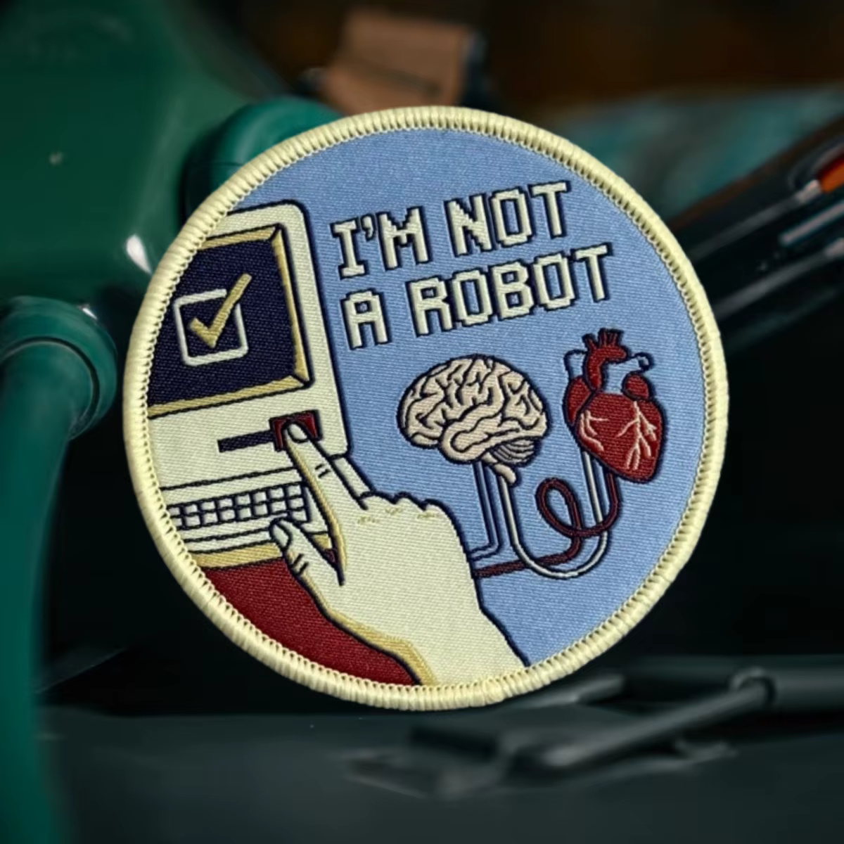 Parche táctico 'No soy un robot' – Etiqueta tejida gancho y bucle - imagen 5