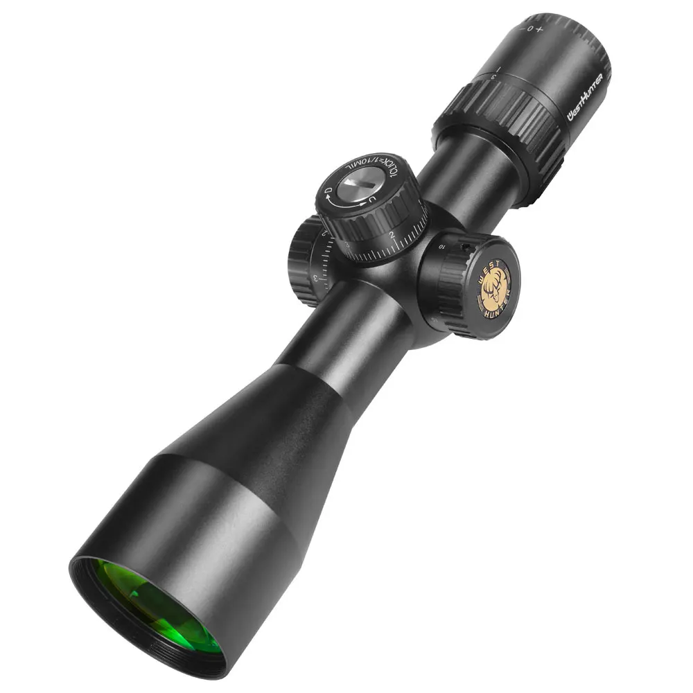 Un alcance de rifle negro con luz verde