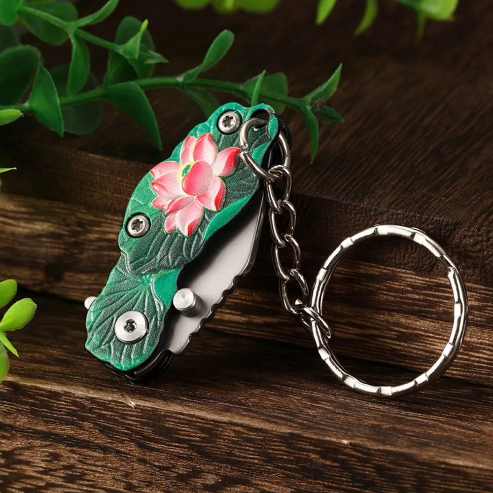 Cuchillo plegable para exteriores, mini cuchillo portátil de alta dureza, llave en relieve de loto 3D, cuchillo plegable de defensa multiusos - imagen 2