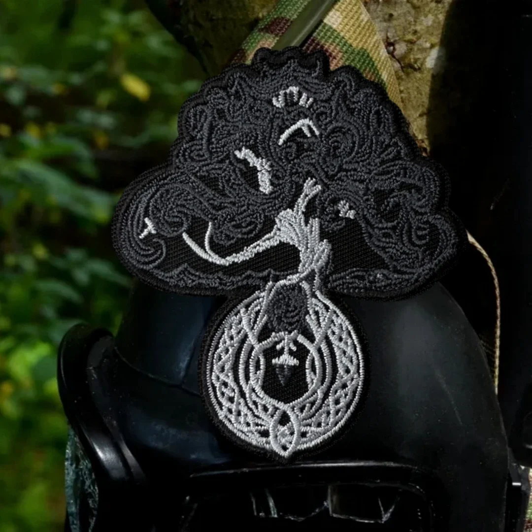 Insignia de moral divertida de árbol de la vida, parches bordados para ropa, brazalete táctico militar personalizado, pegatinas para mochila con gancho y bucle - imagen 5