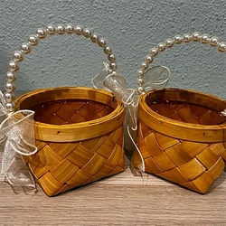 Cesta de picnic mimbre ratán tejida a mano con asas de perlas