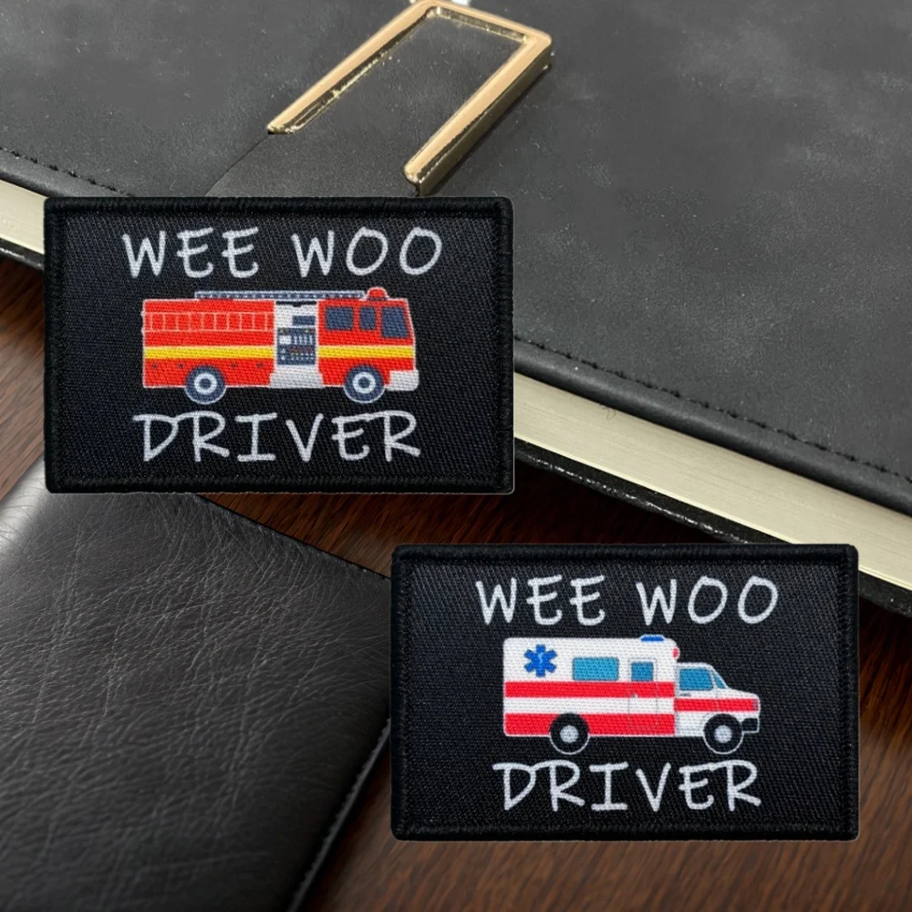 Wee Woo-parches de conductor de ambulancia EMT, insignia de moral con estampado divertido, parche extraíble con respaldo de gancho y bucle - imagen 2