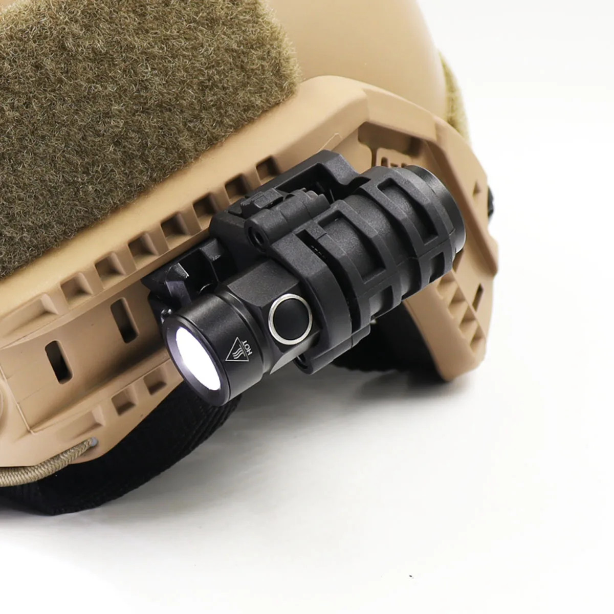 Mini linterna de Metal para casco táctico, luz fuerte de 500 lúmenes, Flash de luz baja - imagen 2