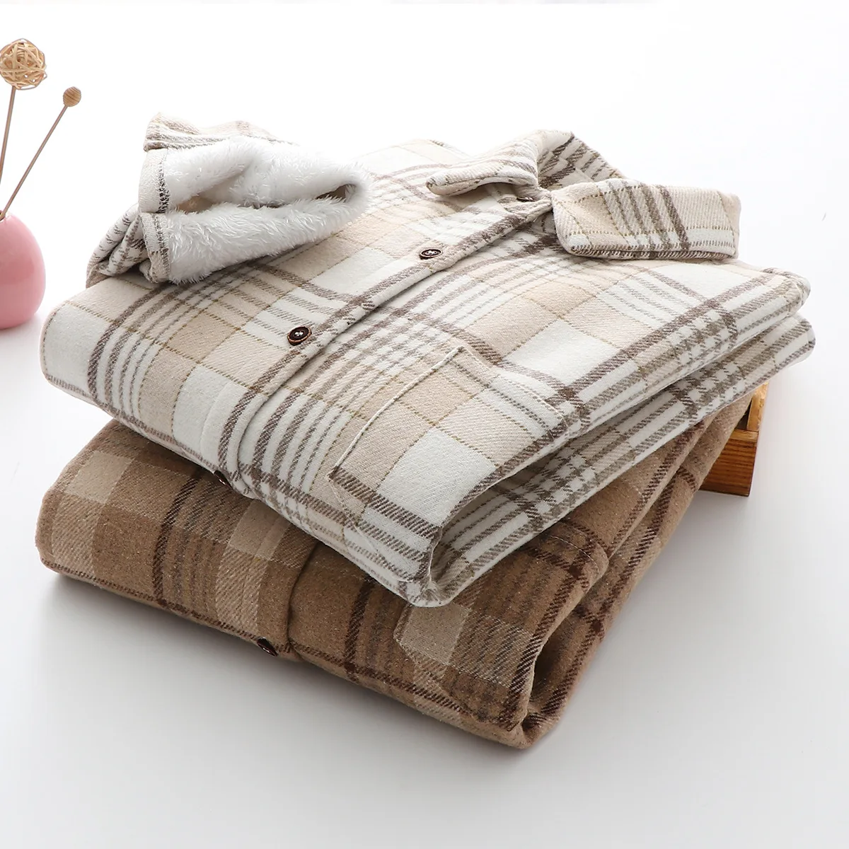 Camisa a cuadros de lana gruesa para mujer, blusas de terciopelo de felpa, chaqueta cálida Vintage, abrigos casuales para mujer, prendas de vestir para mujer de otoño e invierno - imagen 2