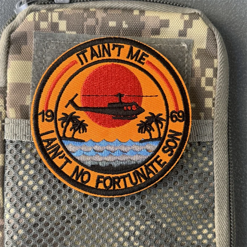 Parche "It Ain 'tme, Ain'tno Fortunate Son", insignia táctica, gancho bordado y bucle, mochila, ropa, pegatina decorativa, brazalete - imagen 4