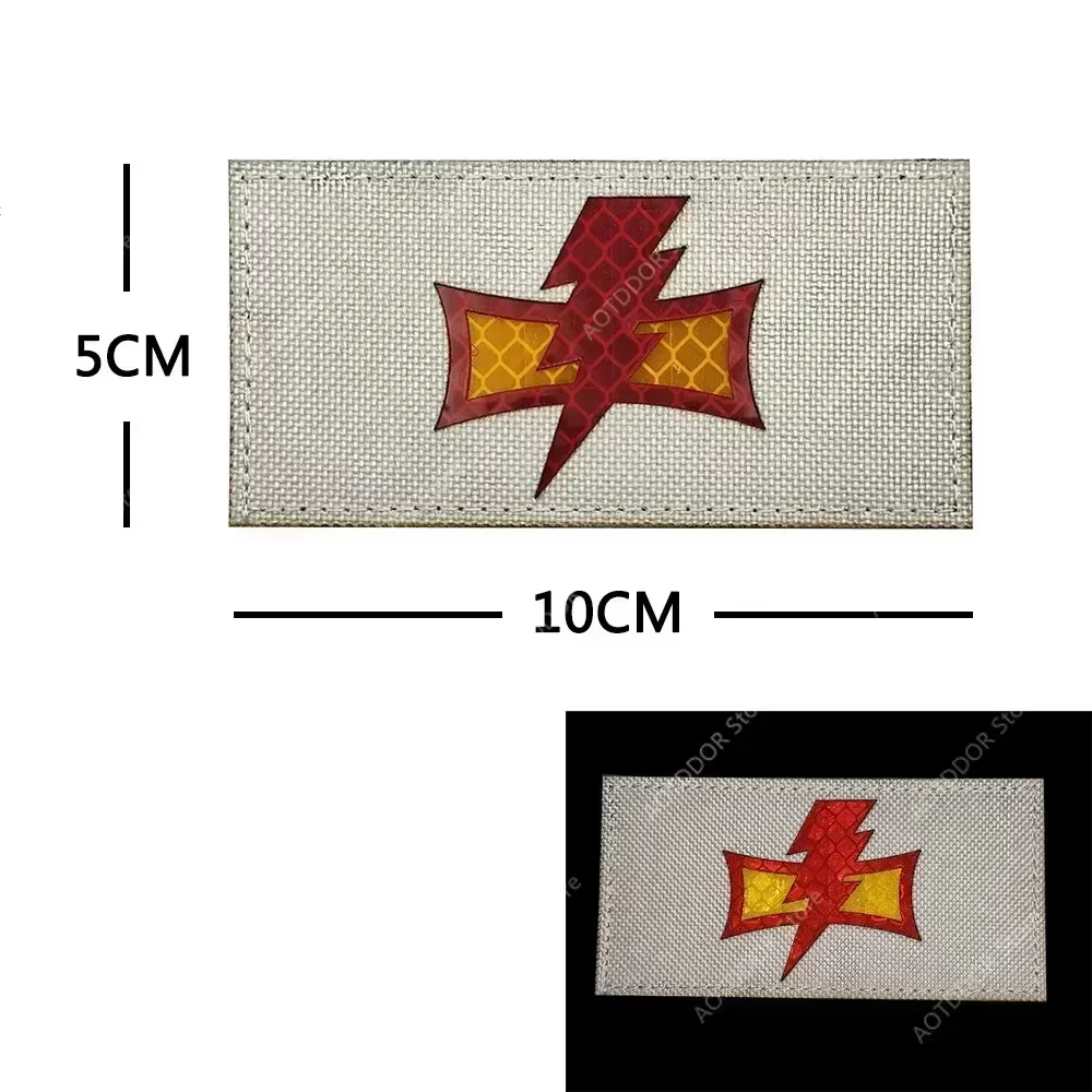 Parche bordado de martillo de guerra de 40K con símbolo rojo, Inquisición de Ángel en sangre, águila de dos cabezas, mochila para exteriores, insignia de parche mágico - imagen 4