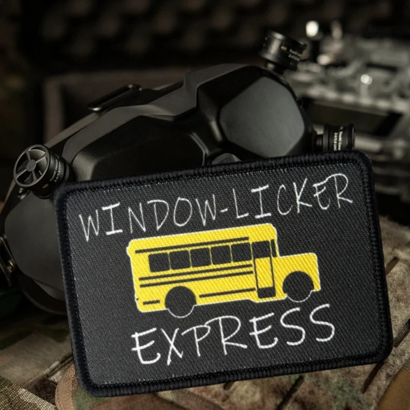 Parche estampado para conductor de autobús escolar, chaleco táctico con gancho y insignia de moral loco, pegatina para mochila, parches para brazalete para ropa, entrega urgente - imagen 5