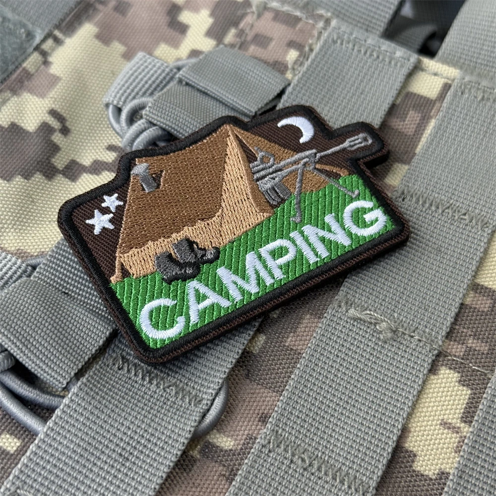 Parche para acampar, insignia de moral bordada, brazalete táctico personalizado, parches militares con gancho para ropa, pegatinas para mochila al aire libre - imagen 5