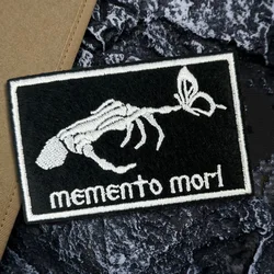 Parche de Memento Mori, insignia de moral táctica, esqueleto y mariposa, parche bordado con gancho y bucle, mochila, pegatinas decorativas militares