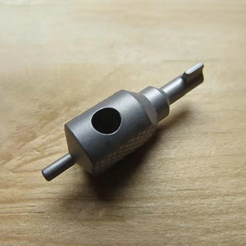 Colgante de llave inglesa de Material de aleación de titanio CNC para ASP SW Smith Wesson, esposas, cuchillo de juguete, cordón, cuentas de Paracord, herramientas EDC - imagen 3