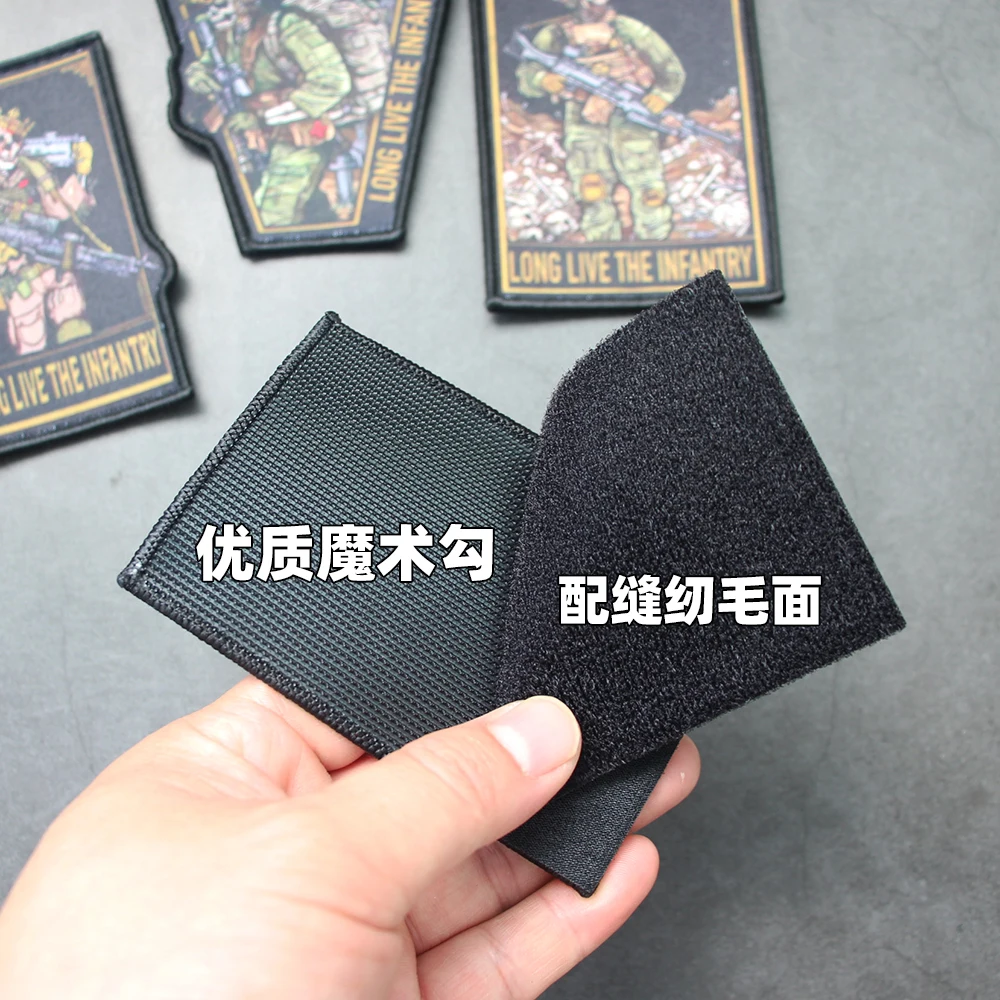 Accesorios para bolsas al aire libre, brazalete con estampado Digital de calavera y soldado, parche para bolsa de ventilador de la infantería, parche con gancho para mochila DIY - imagen 3