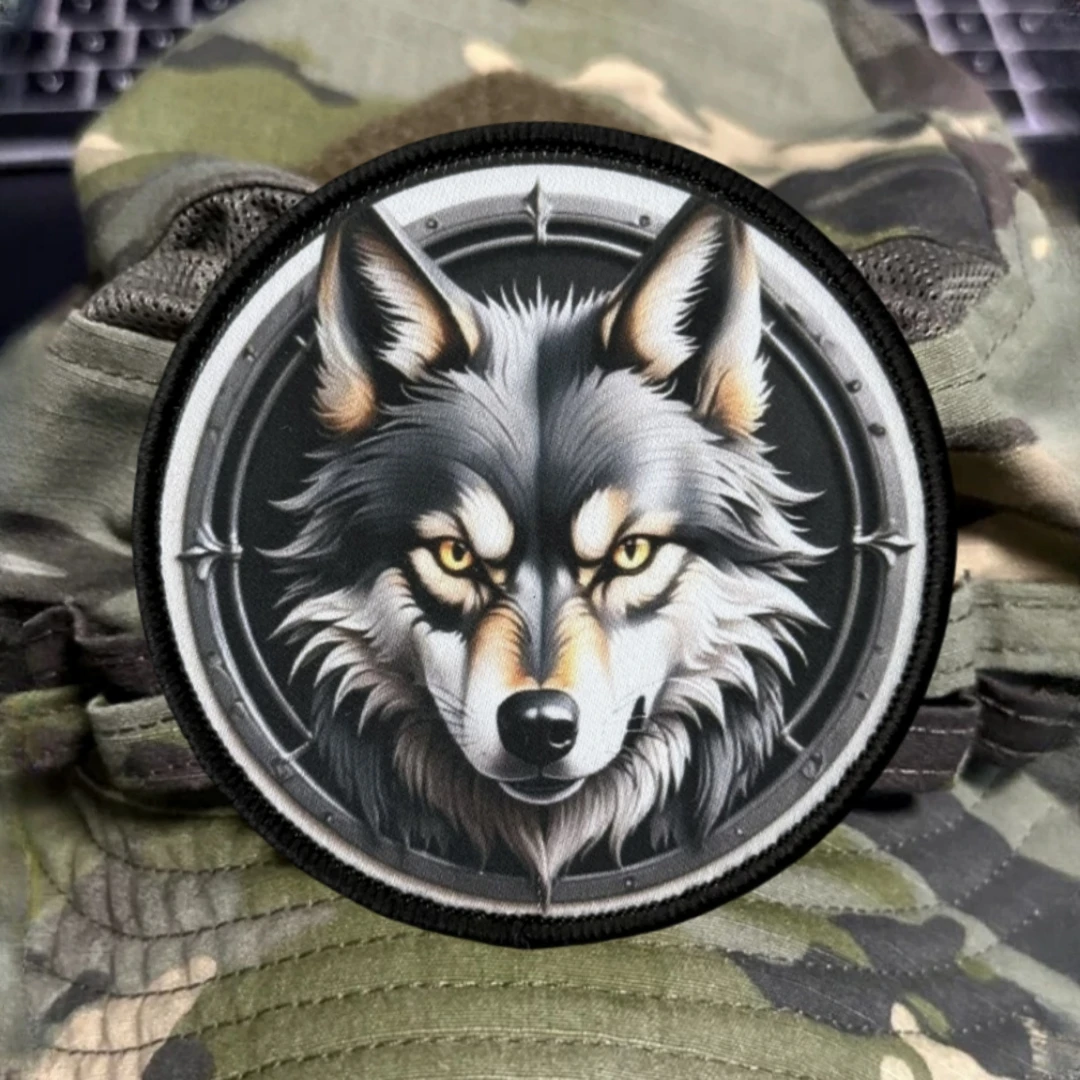 Hermoso parche de lobo gótico, insignia moral táctica, parches, brazalete del ejército militar, gancho impreso y bucle, pegatina para mochila para ropa - imagen 4