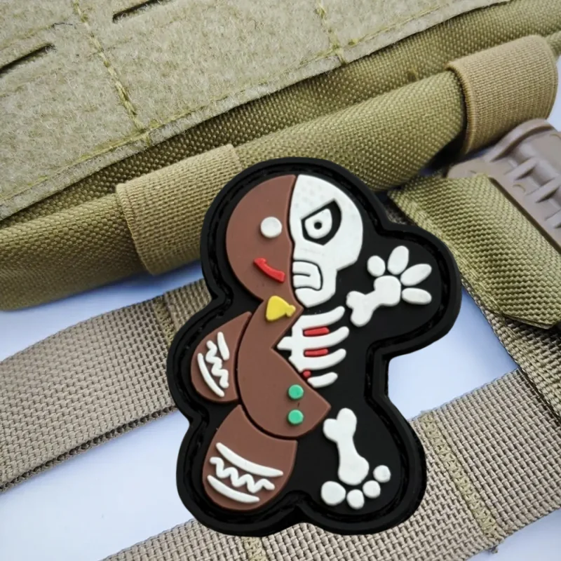 Parche de PVC brillante de pan de jengibre, insignia de moral táctica con gancho y bucle, pegatinas decorativas para mochila, parches para brazalete para ropa - imagen 5