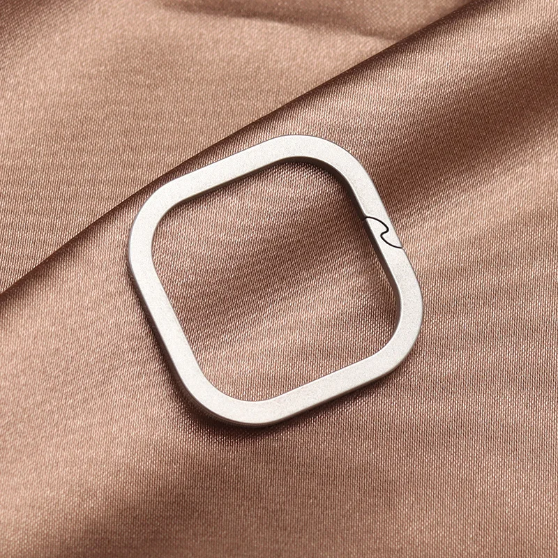 TFY-Llavero de aleación de titanio puro para coche, pulsador de apertura y cierre grandes, antipérdida - imagen 3