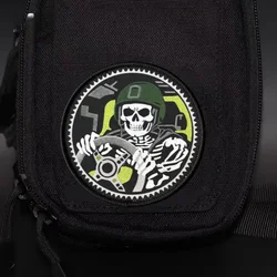 Parche de "conducción de casco", insignia de moral táctica, impresión de gancho y bucle, mochila, accesorios de decoración de ropa, pegatinas, brazalete