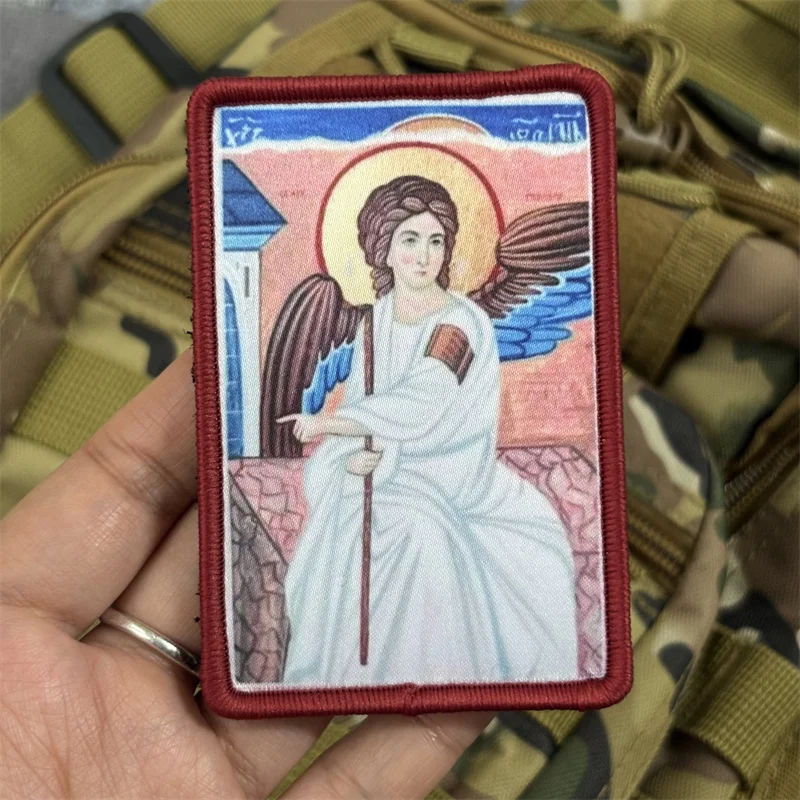 Parche con estampado de Madonna para ropa, insignias de moral táctica, parches militares con gancho, pegatinas para mochila - imagen 2