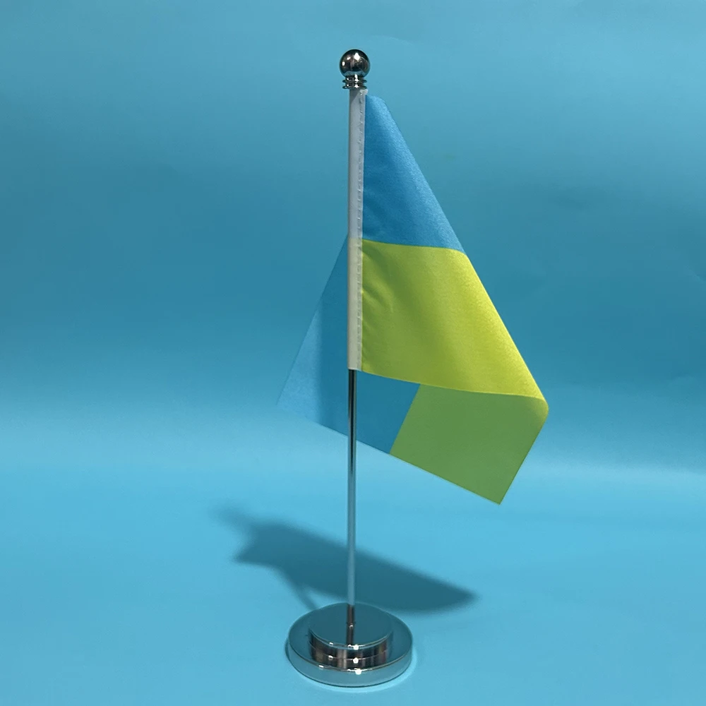 Bandera pequeña Ucrania poliéster – Banderín nacional escritorio oficina - imagen 4
