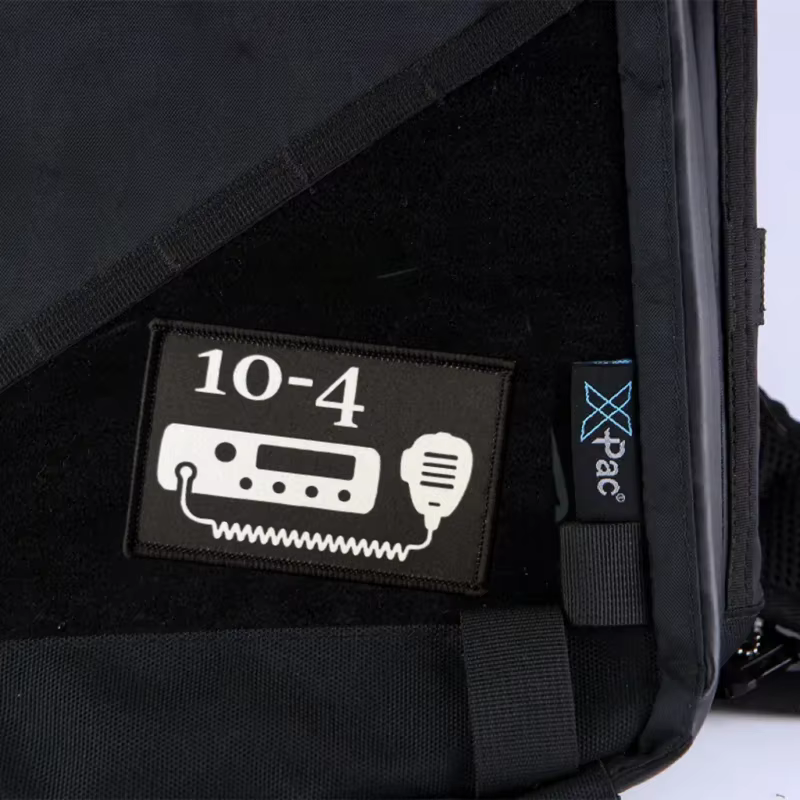 Parche táctico CB Radio 10-4 velcro para mochila MOLLE - imagen 2