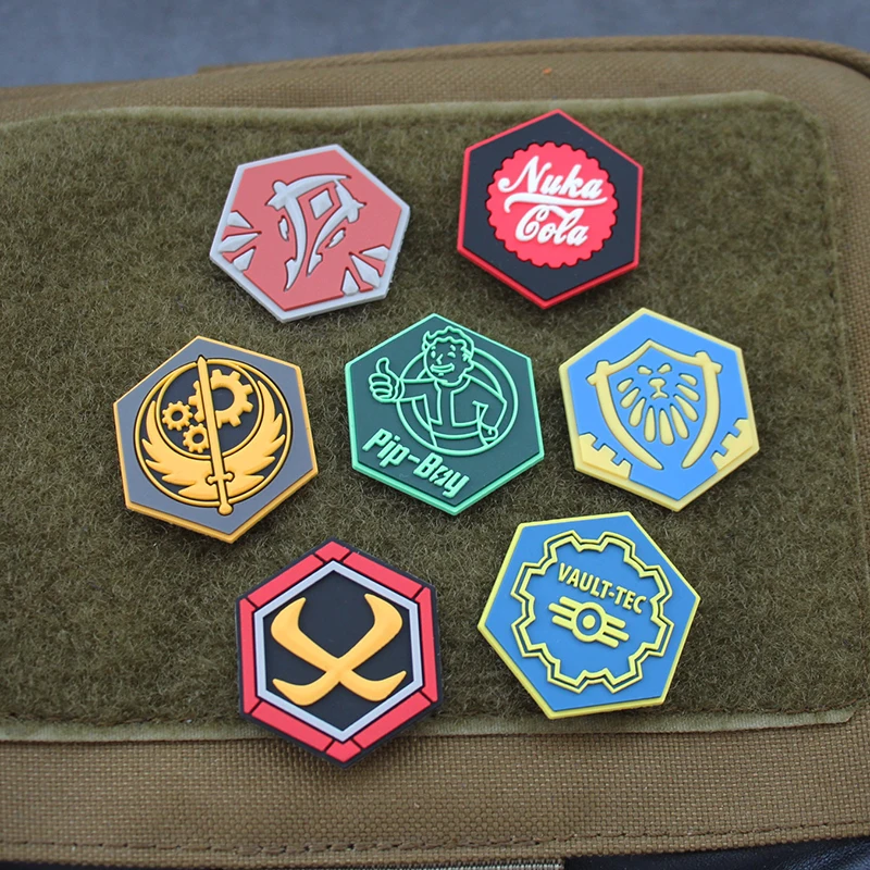 Mini elementos de PVC para rompecabezas, insignias hexagonales, accesorios decorativos para juegos de dibujos animados - imagen 2