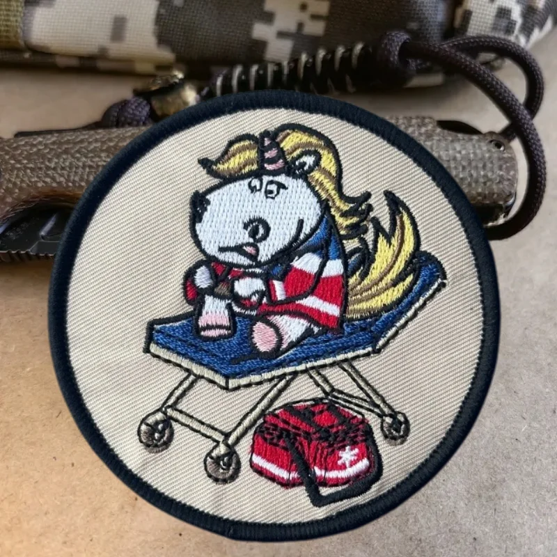 Lustiger Anime-Pony-Stickerei-Patch, taktische Weste, Klettverschluss, Moralabzeichen, Rucksack, dekorative Aufkleber, Armband-Patches für Kleidung
