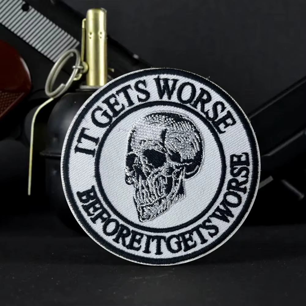 Parche bordado calavera – Insignia moral táctica con velcro - imagen 5