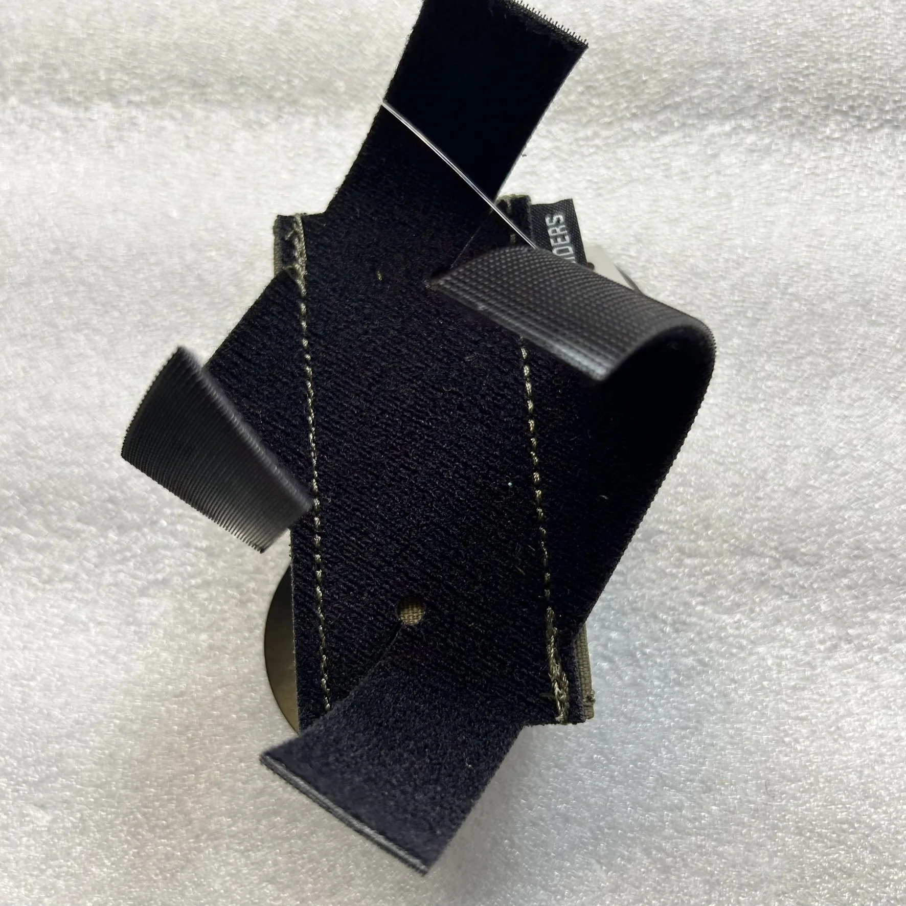 Esstac-Estilo 40 °   Bolsa magnética para pistola individual en ángulo (9 mm) - imagen 5