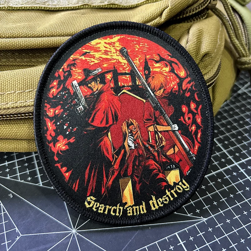 Parche táctico de personajes de Anime japonés, insignia de moral de personaje Hellsing, brazalete con gancho y bucle, pegatina para rascar y destruir - imagen 2