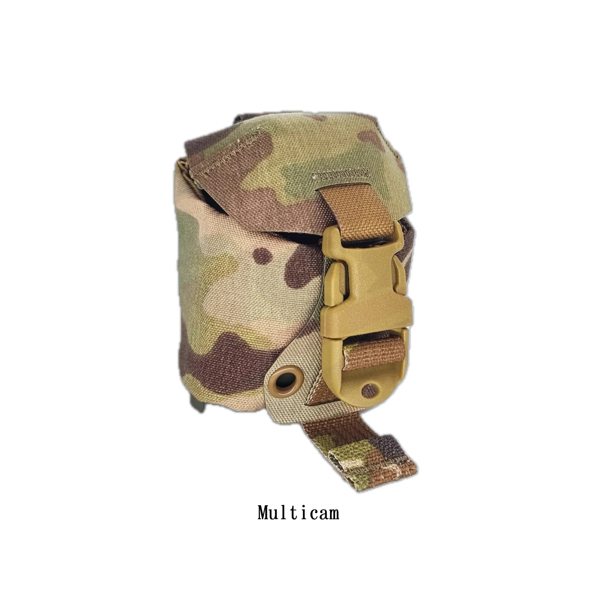 Bolso granada estilo M67 en uso