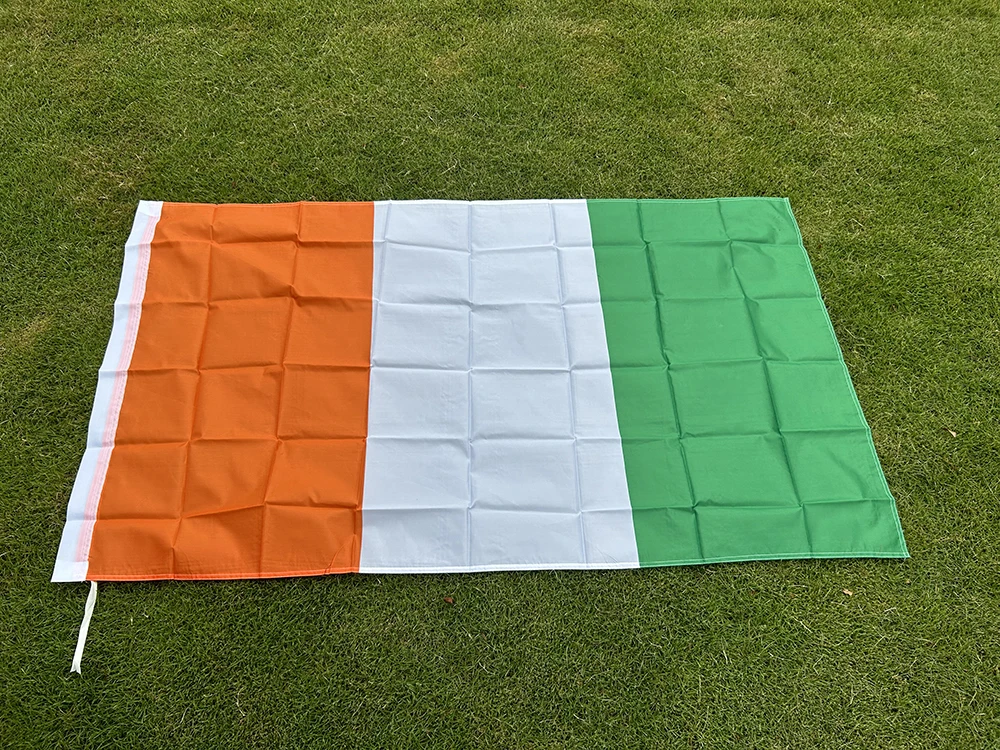BANDERA DE CIELO Bandera Costa de Marfil 90x150cm 3x5 pies Poliéster Colgante La Banner Nacional Ivorian Bandera de Cote d'Ivoire para decoración del hogar - imagen 2