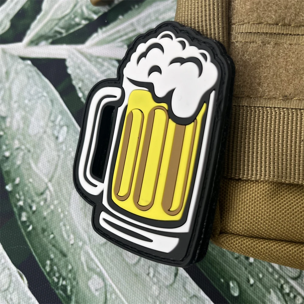 Parches tácticos de PVC para cerveza, insignia de moral 3D, emblema, pegatina táctica para mochila - imagen 2