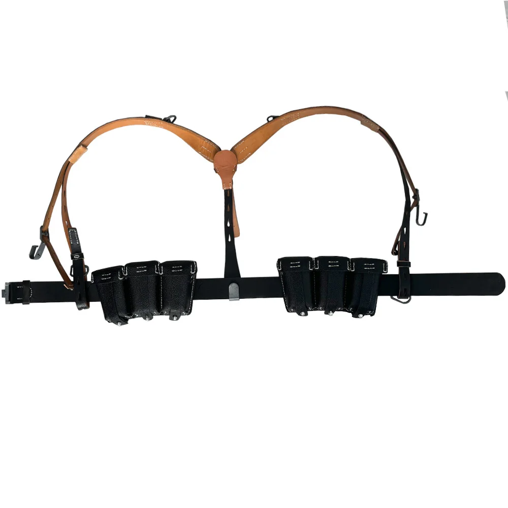 El paquete de equipo táctico alemán de 98K de la Segunda Guerra Mundial es una combinación altamente repliada de paquetes combinados de 98K