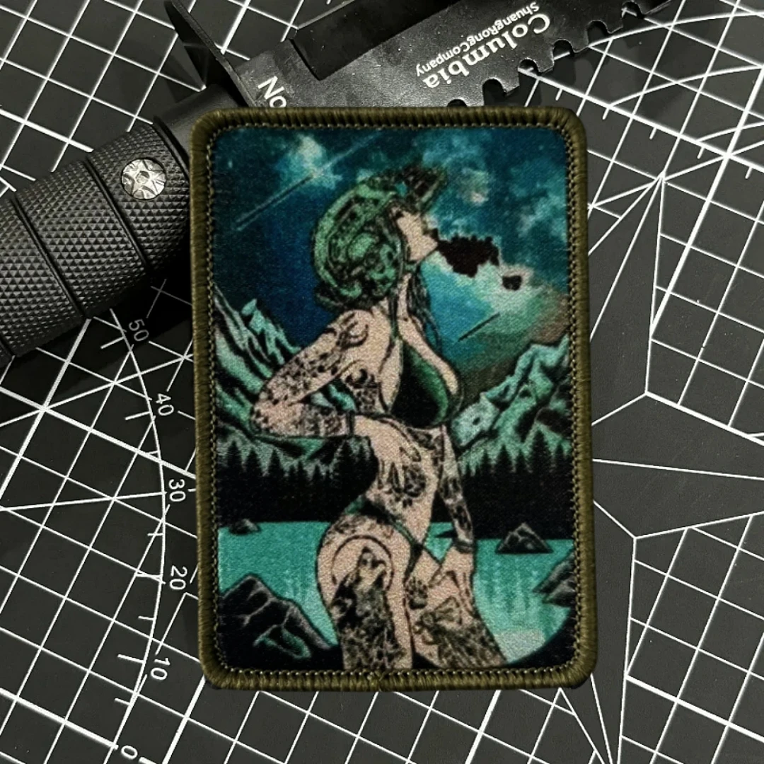 STARGAZING GIRL Morale Badge Patch Military Army Tactical Funny Printed Hook and Loop Patches for Clothing Backpack Stickers - imagen 4