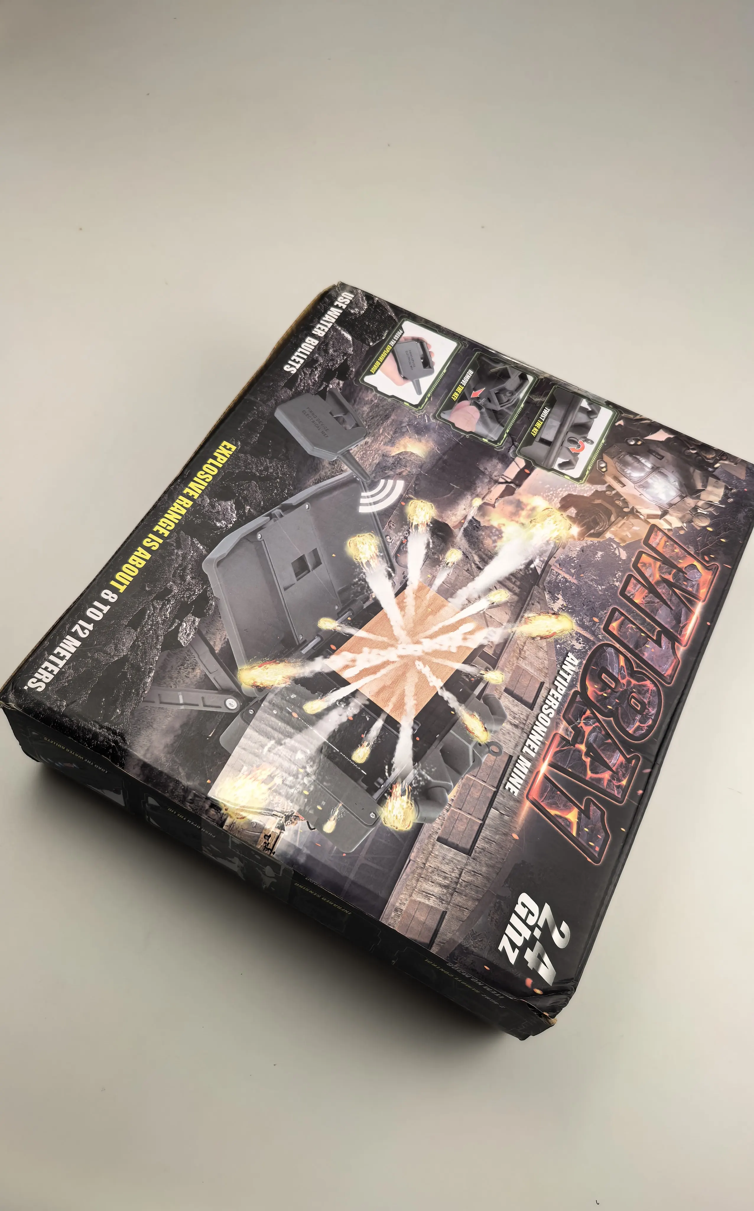 Equipo táctico, juguete de descompresión, modelo de control remoto de agua, bola de agua eléctrica - imagen 2