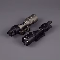 SF M951 LED Linterna táctica Picatinny 20mm interruptor presión remoto