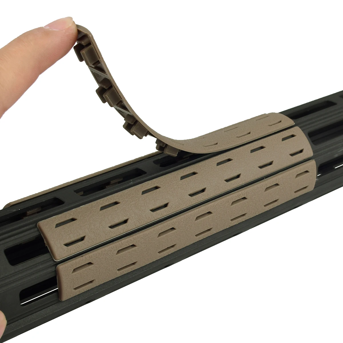 5 unids/set BCM Panel de cubierta de riel táctico protector de manos antideslizante m-lok Keymod para cubierta de riel AR15 compatible con accesorios de riel táctico - imagen 5