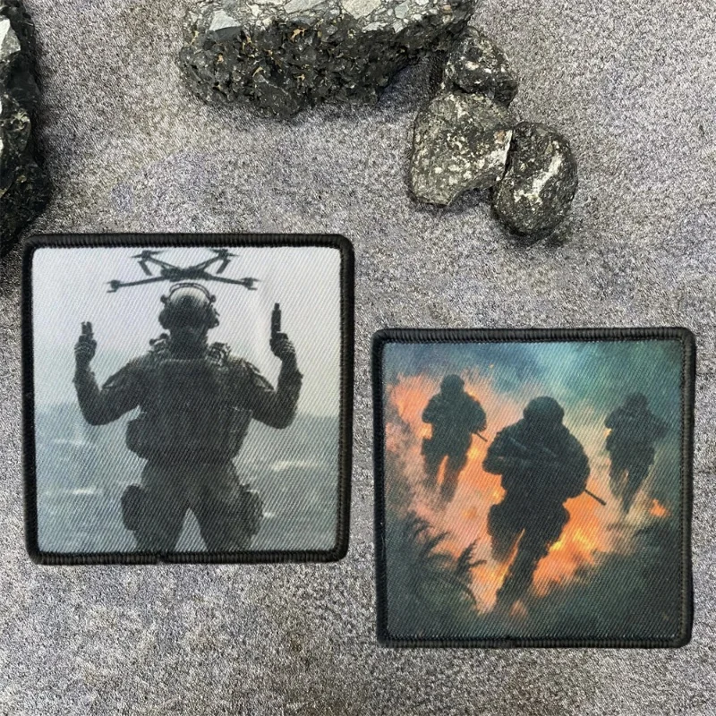 Parche de insignia de moral de soldado táctico, brazalete de calavera roja, parches militares con gancho y bucle, pegatinas de accesorios para sombrero y mochila al aire libre - imagen 2