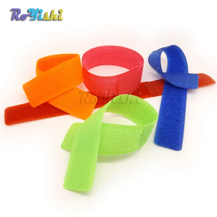 Cinta adhesiva de sujeción