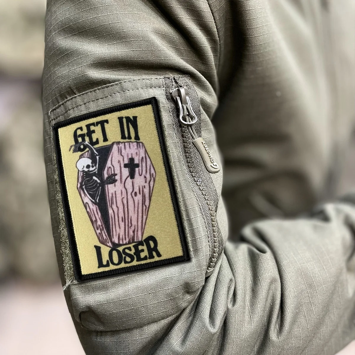 Parches tácticos de moral de calavera "GET IN LOSER", parche divertido de gancho y bucle, insignia militar, brazalete, pegatinas para mochila - imagen 5